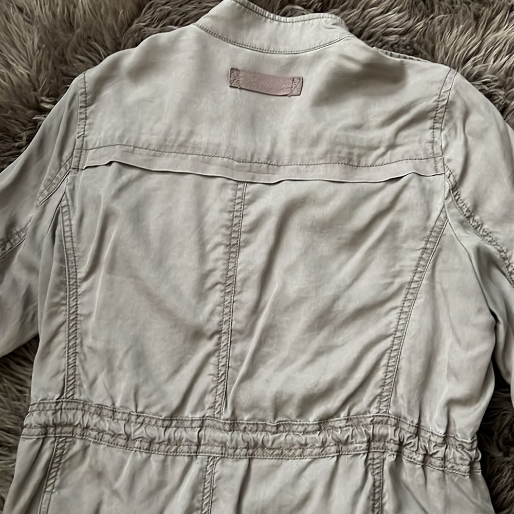 Express jacket - Picture 9 of 10